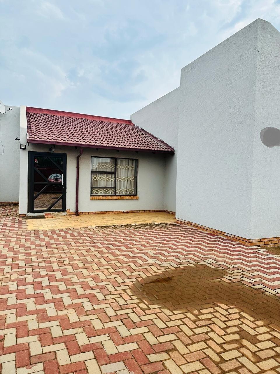 3 Bedroom House for Sale - Gauteng