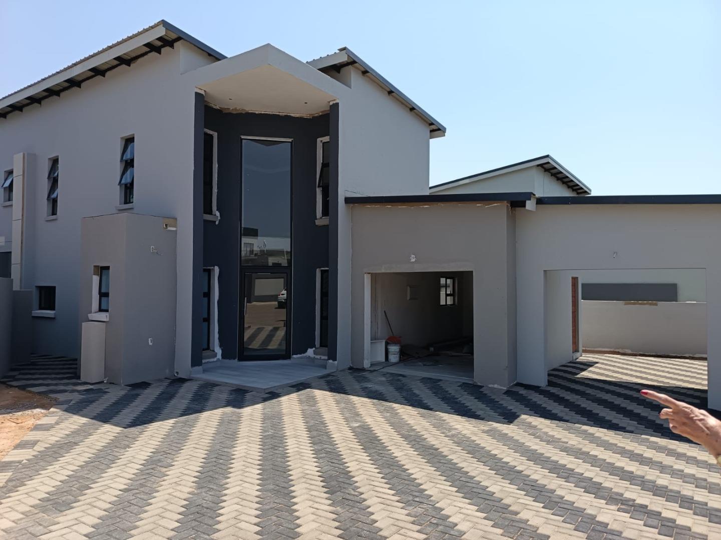 4 Bedroom House for Sale - Gauteng