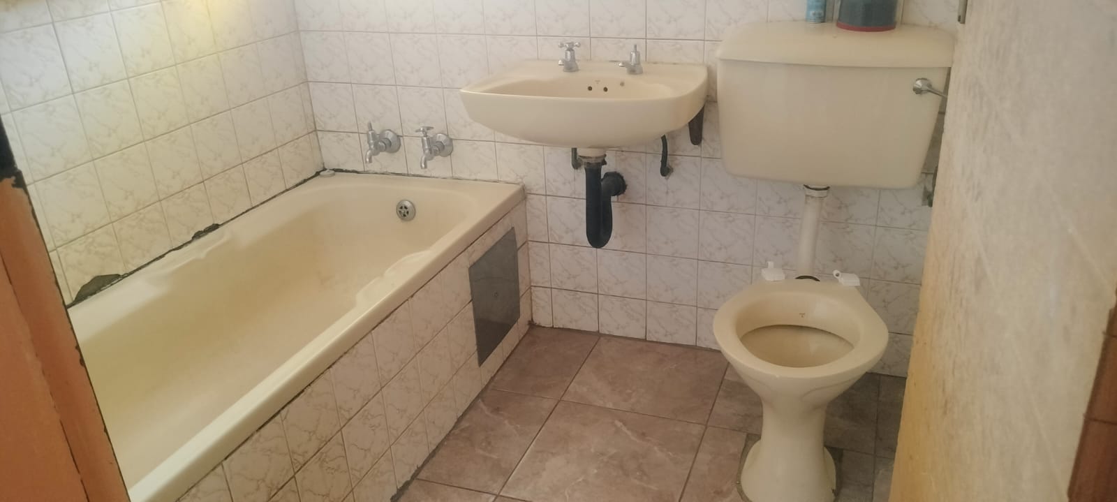 343151367.jpg