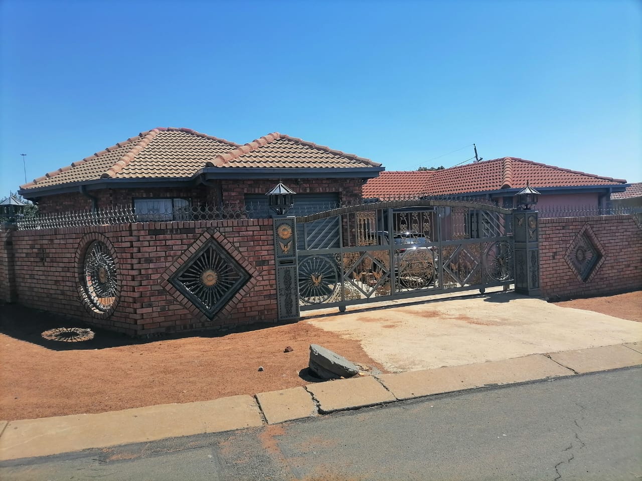 4 Bedroom House for Sale - Gauteng