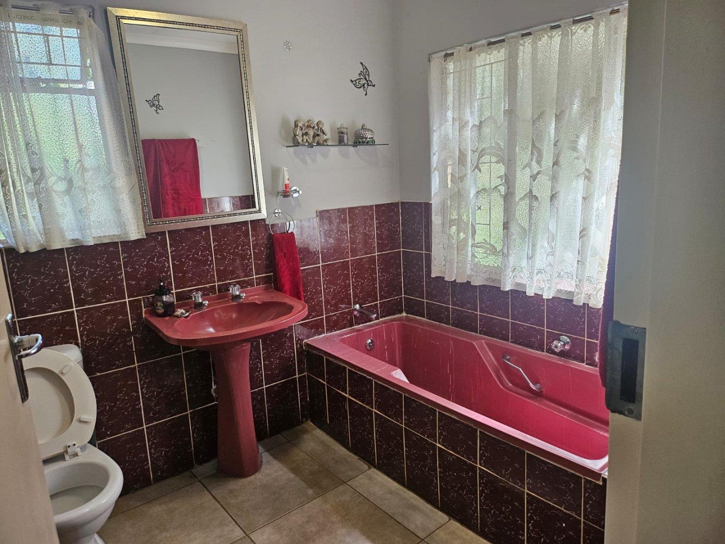 370961561.jpg
